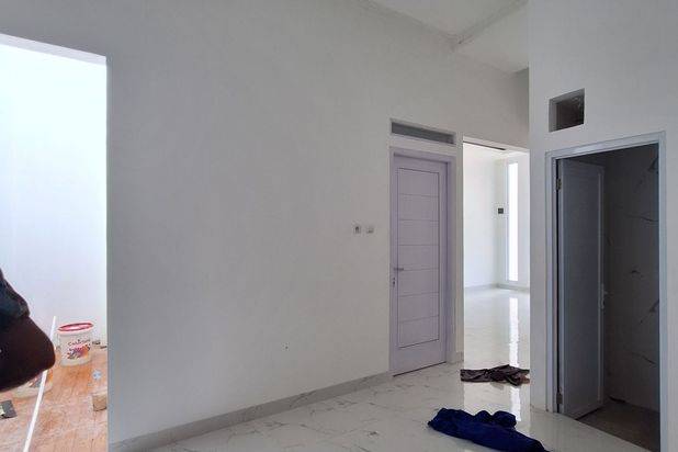 Rumah 2 Lantai Furnished Akses 800 Meter Ke Tol Depok