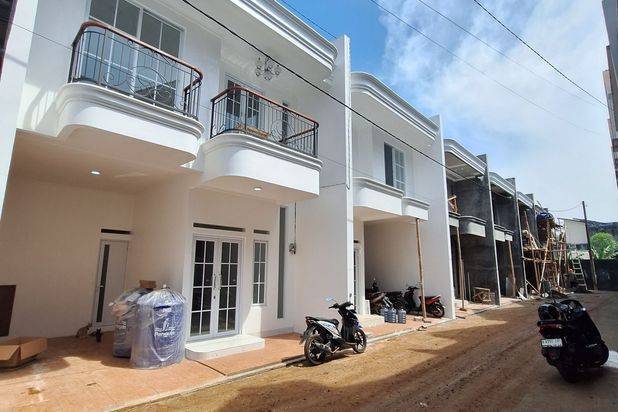 Rumah Mewah Furnished Siap Huni Dekat Tol Depok