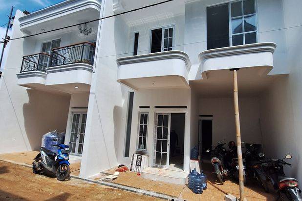 Rumah Mewah Furnished Siap Huni Dekat Tol Depok