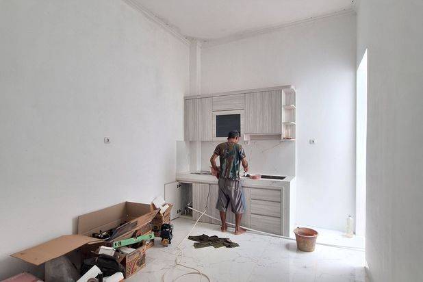 Rumah Mewah Furnished Siap Huni Dekat Tol Depok