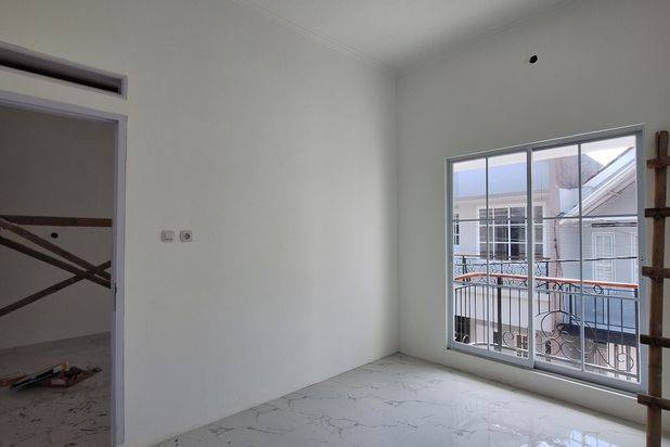 Rumah Mewah Furnished Siap Huni Dekat Tol Depok