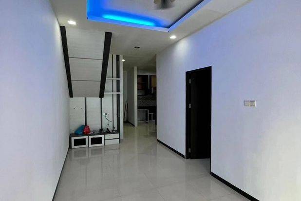Disewakan Cepat Rumah 2.5 Lantai Anggrek Permai Baloi