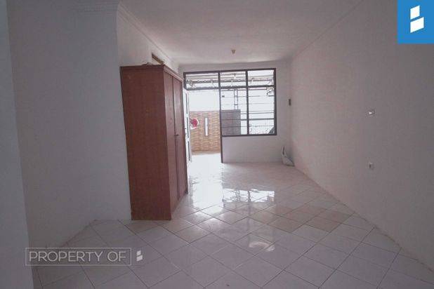 rumah TKI 1 Bandung hadap timur murah sudah renov, ga ada lagi