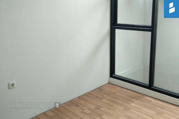 RUMAH BARU PUSAT KOTA HARGA MIRING CUMA 1Man