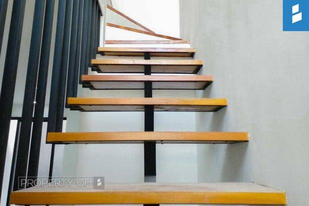 Rumah Baru sayap muara Bandung 2lantai tengah kota