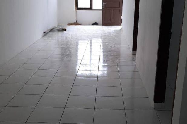 rumah baru renov Taman Holis Bandung sudah atap baja ringan