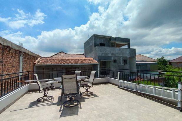 Dijual Rumah Mewah Beverly batam kota