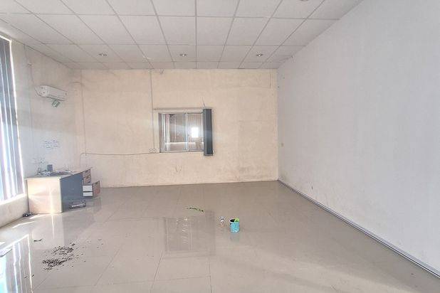 Disewakan /Fo Rent Gudang batam Centre