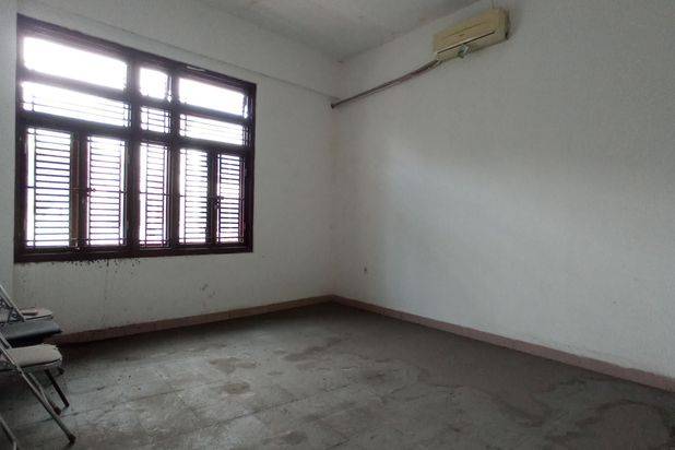 Disewakan Ruko 2 Lantai di Area Pertokoan Pekalipan Cirebon