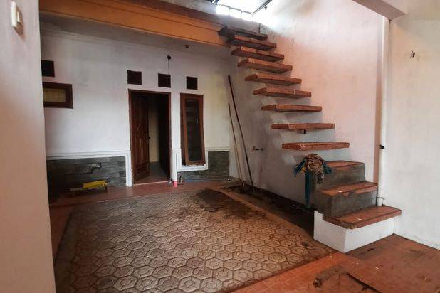 Rumah Bagus SHM di Jl Raya Panyingkiran, Majalengka