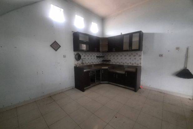 Rumah Bagus Semi Furnished SHM di Perumahan Gpp, Majalengka
