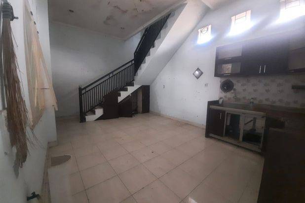 Rumah Bagus Semi Furnished SHM di Perumahan Gpp, Majalengka