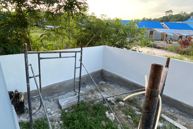 Rumah Baru Posisi Hook Tanah Luas Full Pagar