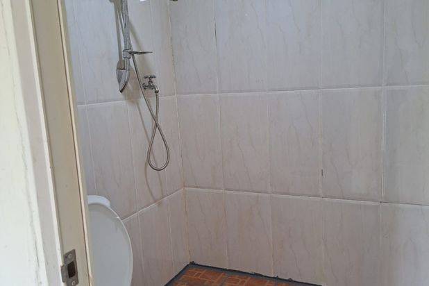 Dijual murah rumah 1½ Lantai full renovasi di Royal Grande batam centre