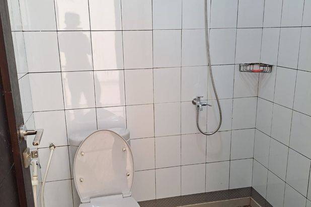 Dijual murah rumah 1½ Lantai full renovasi di Royal Grande batam centre