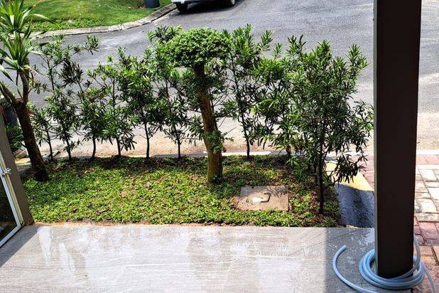 Dijual murah rumah 1½ Lantai full renovasi di Royal Grande batam centre