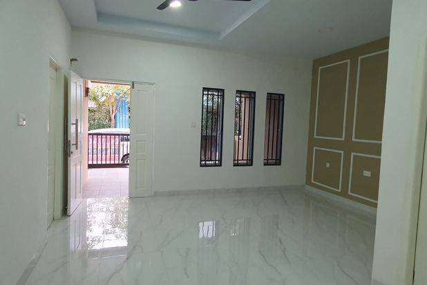 Dijual murah rumah full renovasi di marcelia batam center