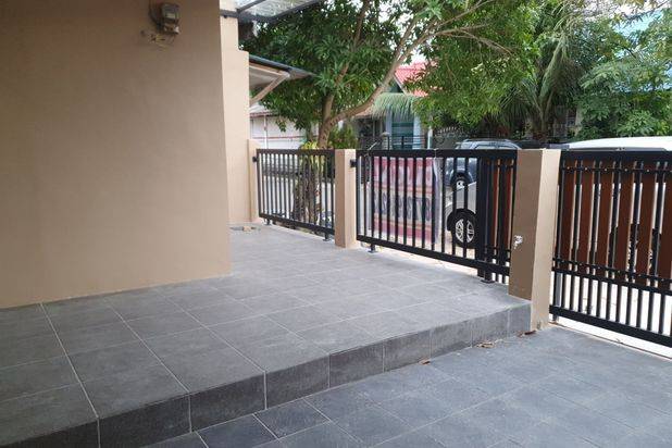 Dijual murah rumah full renovasi di marcelia batam center