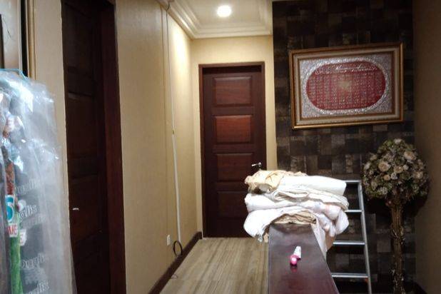 Di jual cepat rumah hook di villa panbil batam