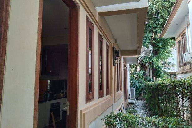 Di jual cepat rumah hook di villa panbil batam