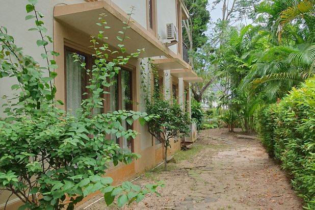 Di jual cepat rumah hook di villa panbil batam