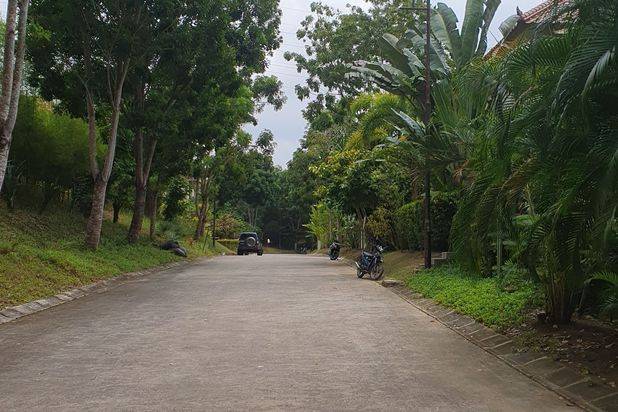 Di jual cepat rumah hook di villa panbil batam