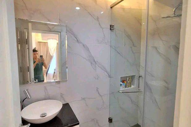 Di jual rumah full renovasi di the summer batam center