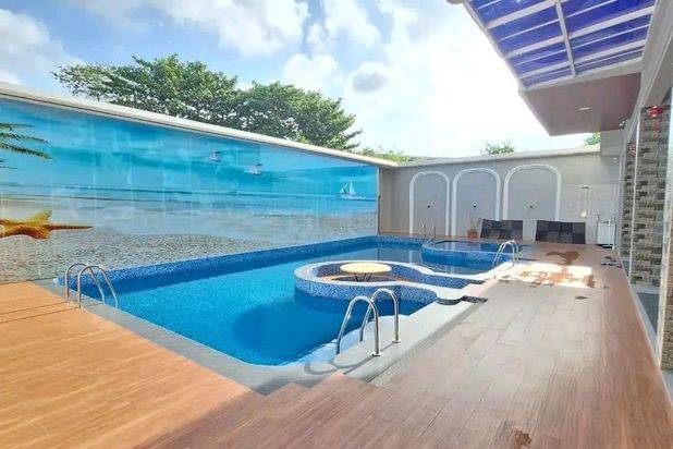 Dijual rumah mewah 2½ Lantai Plam spring Batam centre