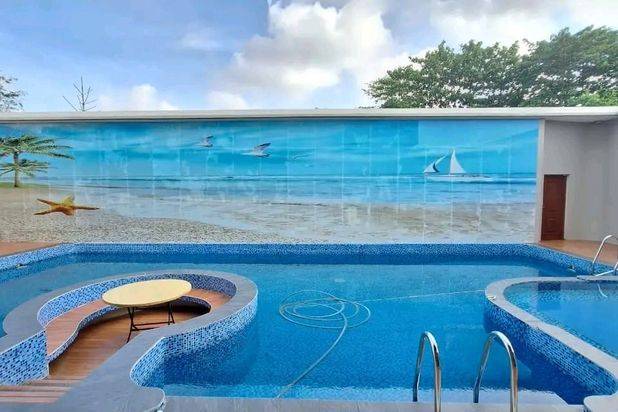 Dijual rumah mewah 2½ Lantai Plam spring Batam centre
