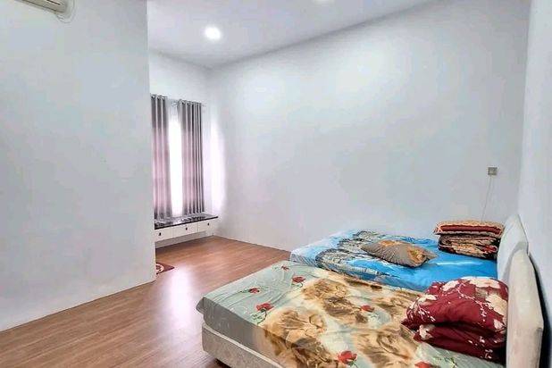 Dijual rumah mewah 2½ Lantai Plam spring Batam centre