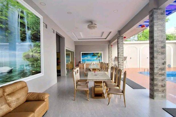Dijual rumah mewah 2½ Lantai Plam spring Batam centre