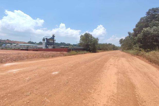 Di jual murah Berapa bidang lahan peruntukan industri