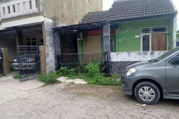 Rumah Hook di Bumi Sepang Indah SHM Belakang Citraland