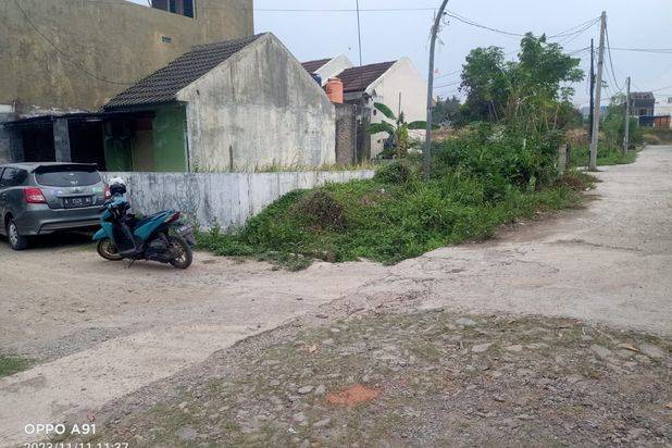 Rumah Hook di Bumi Sepang Indah SHM Belakang Citraland