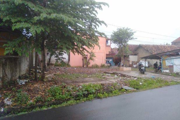 Tanah Pinggir Jalan Dekat Terminal Pakupatan