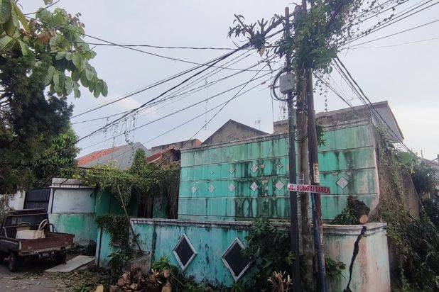 Rumah Rusak Hitung Tanah Dekat Taman Kopasus Serang