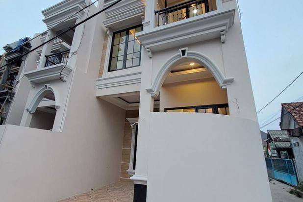Dijual Rumah 2 Lantai Mandor Samin Cilodong Depok dkt alun2 kta depok