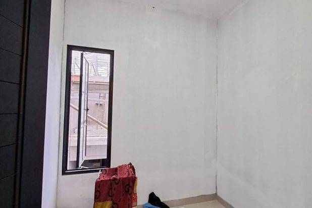 Dijual Rumah 2 Lantai Mandor Samin Cilodong Depok dkt alun2 kta depok