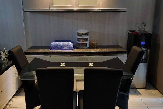Rumah Komp Taman Rahayu, Furnished Kondisi Ciamik Mummer
