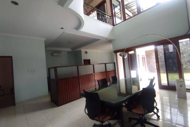 Pasti terjual rumah hunian nyaman ,tenang area komplek security akses,strategis ke pusat kota bandung,terjangkau tersedia kuliner mall,perkantoran cluster bagus hrga sangat bs negoisasi