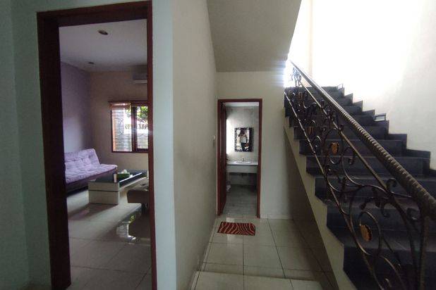 Pasti terjual rumah hunian nyaman ,tenang area komplek security akses,strategis ke pusat kota bandung,terjangkau tersedia kuliner mall,perkantoran cluster bagus hrga sangat bs negoisasi