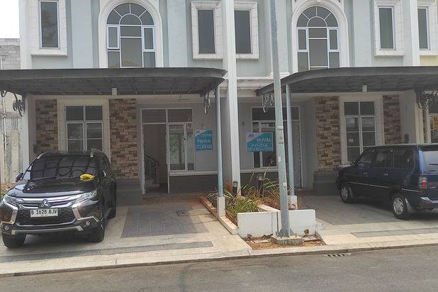 Jarang ada 2 rumah gandeng rumah baru standar developer di JAKARTA GARDEN.CITY CAKUNG SUDAH ADA AKSES TOL DEKAT KE AKSES TOL.LUAR KOTA FASILITAS LENGKAP SEKOLAH KULINER RUMAH SAKIT,PERKANTORAN,