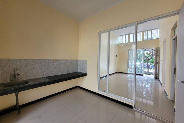 Rumah Nyaman Terawat di Redwood Tki 5 Bandung