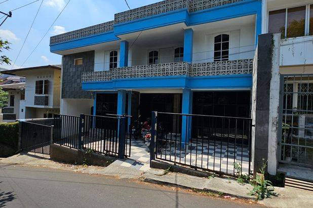 Rumah Bagus Terawat di Tonggoh Geger Kalong Bandung