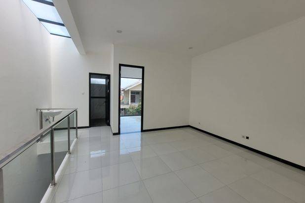 For Sale Rumah Baru Minimalis 2 Lt di Kopo Permai 2 Bandung