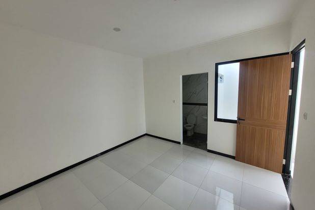 For Sale Rumah Baru Minimalis 2 Lt di Kopo Permai 2 Bandung