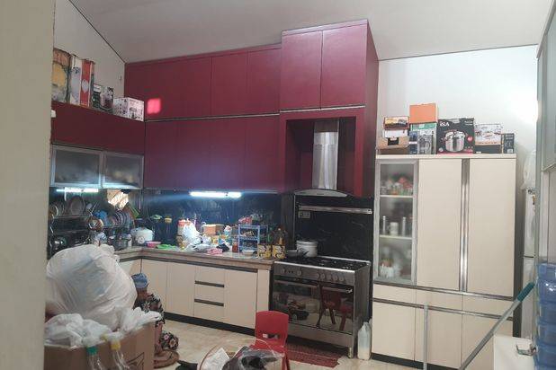 Rumah 2 Lantai Nyaman Dekat Ke Tol Margaasih Bandung