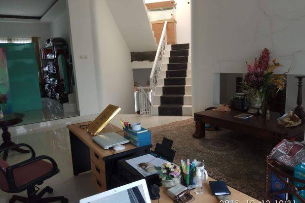 Rumah Strategis Bisa Untuk Usaha di Dago Atas Kota Bandung