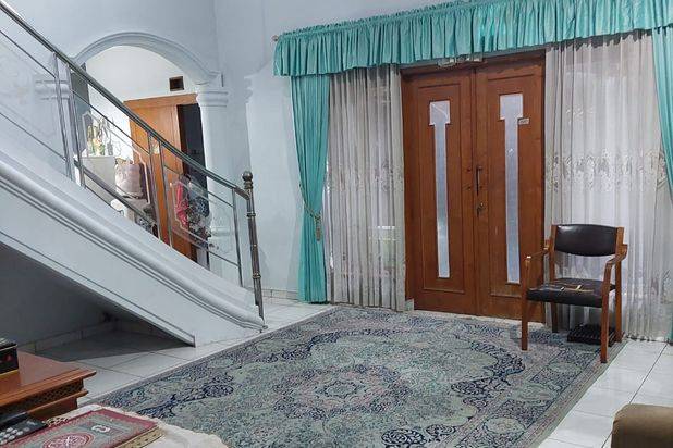 Rumah Tinggal Ada Banyak Kamar di Gegerkalong Bandung