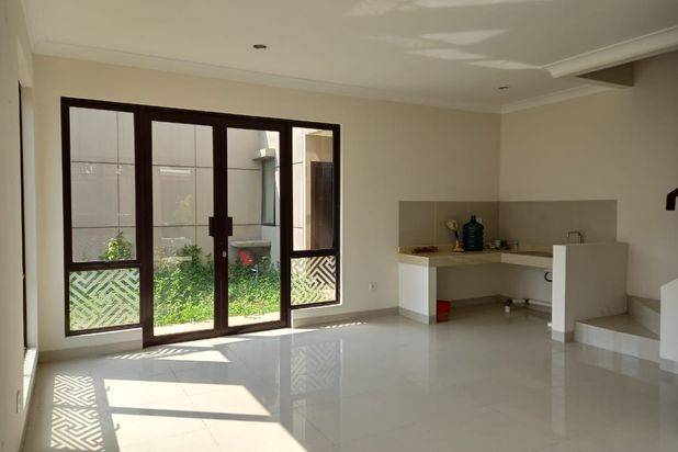 Rumah Hook Minimalis Nyaman di Podomoro Park Bandung